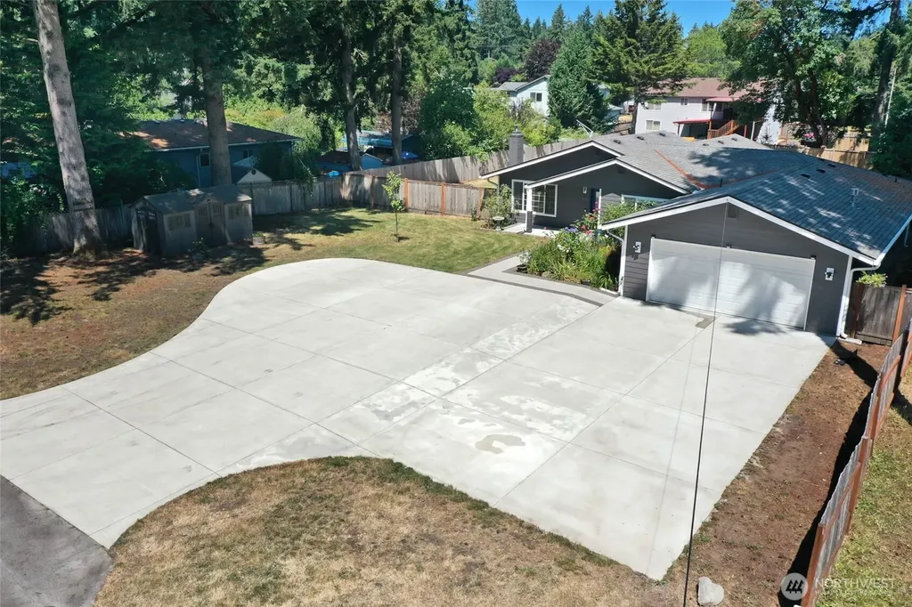 7542 41st Avenue SE Lacey WA 98503