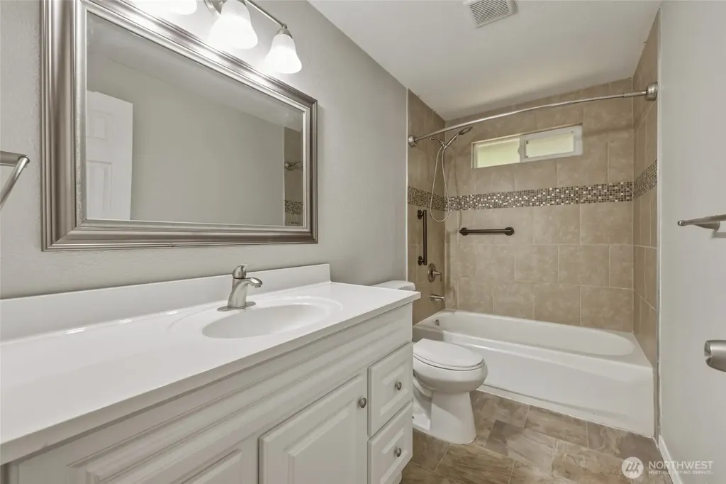 7542 41st Avenue SE Lacey WA 98503