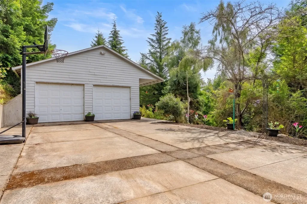 16110 Dodge Lane SW Olympia WA 98512