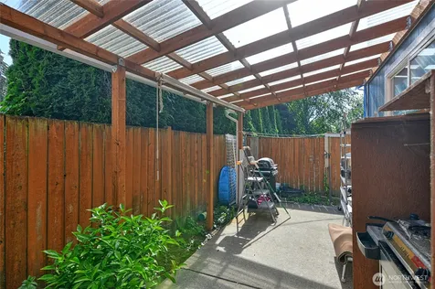 10523 7th Avenue W Everett WA 98204