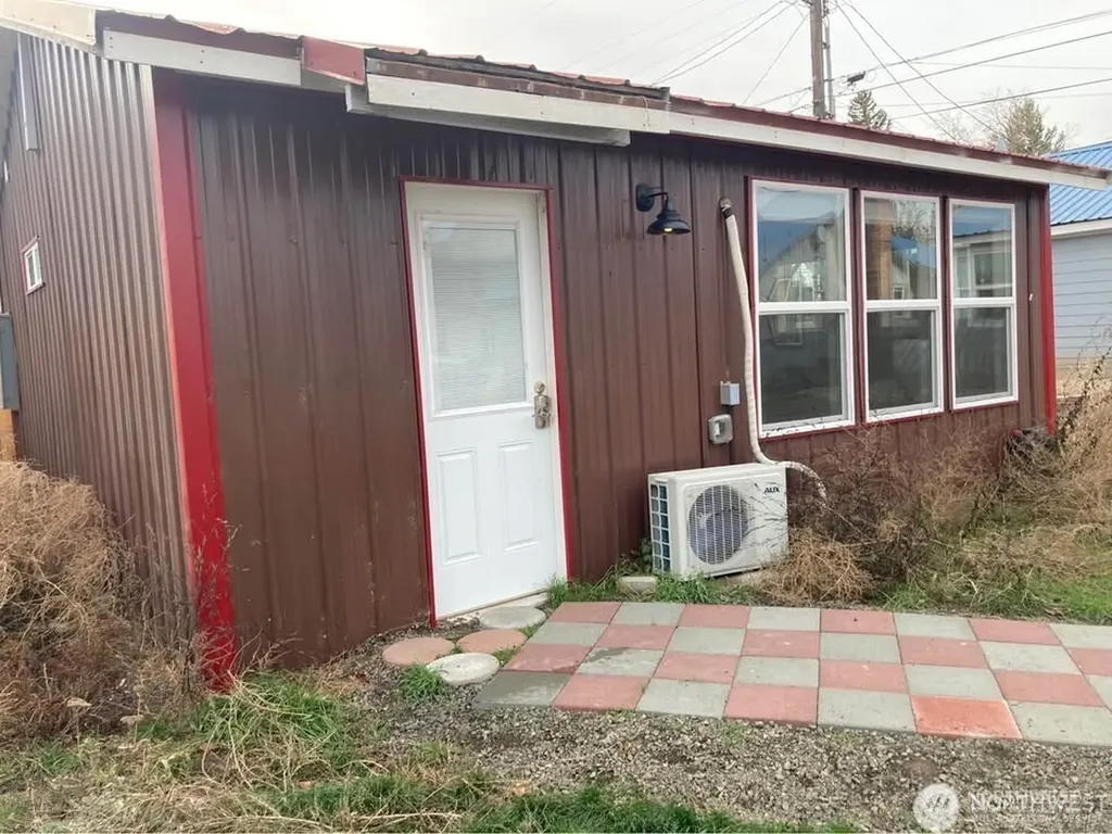 45 Birch Street SW Soap Lake WA 98851