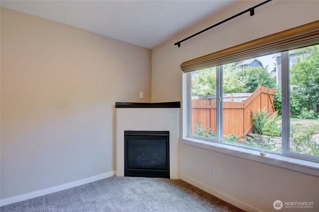 1767 SW Cooper Way Oak Harbor WA 98277