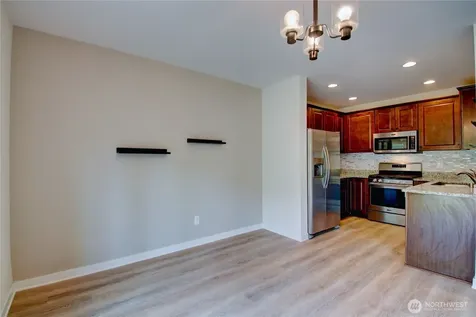 1767 SW Cooper Way Oak Harbor WA 98277