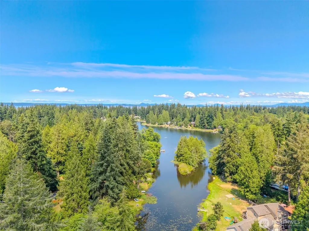 7929 S Lake Ketchum Road Stanwood WA 98292