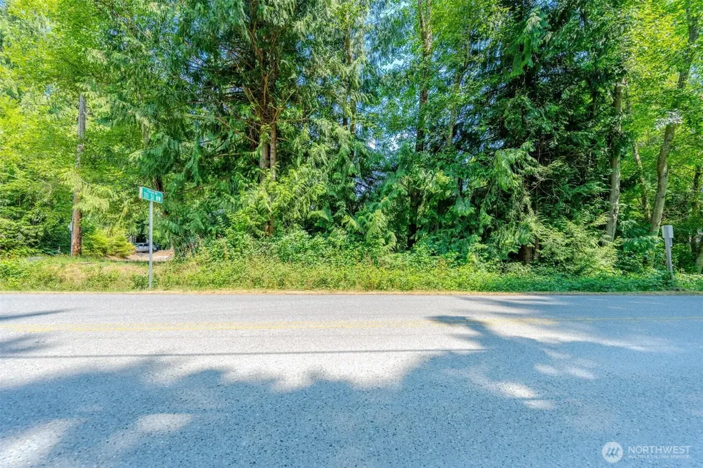 7929 S Lake Ketchum Road Stanwood WA 98292