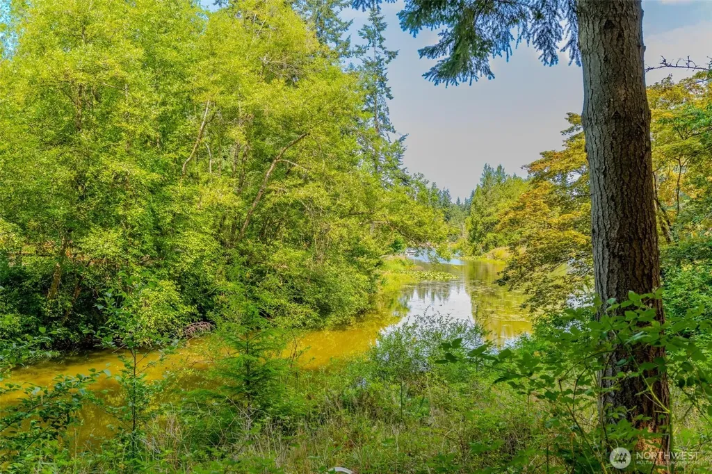 7929 S Lake Ketchum Road Stanwood WA 98292