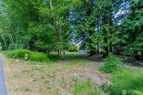 7929 S Lake Ketchum Road Stanwood WA 98292