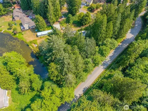 7929 S Lake Ketchum Road Stanwood WA 98292