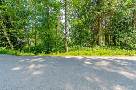 7929 S Lake Ketchum Road Stanwood WA 98292