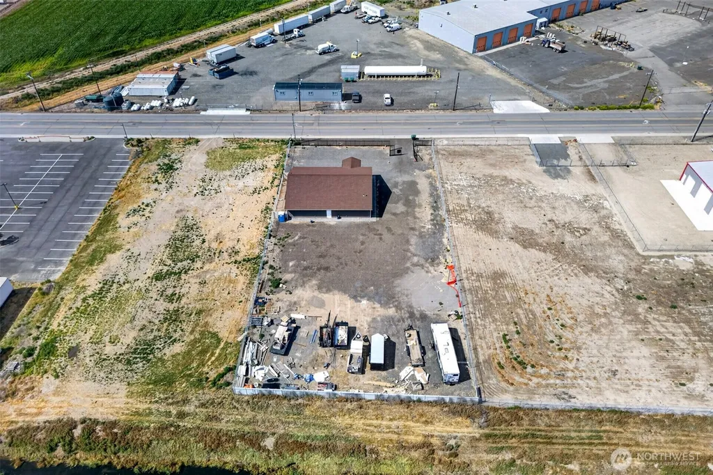 506 E Stover Road Grandview WA 98930