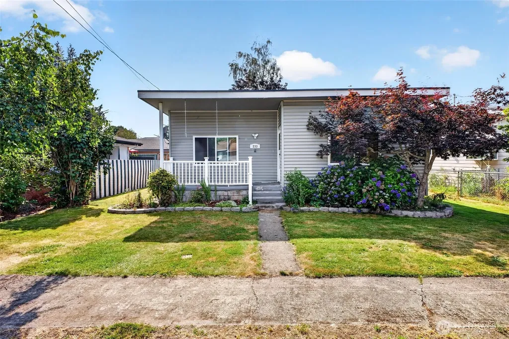 233 Cascade Street Buckley WA 98321