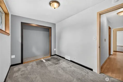 233 Cascade Street Buckley WA 98321