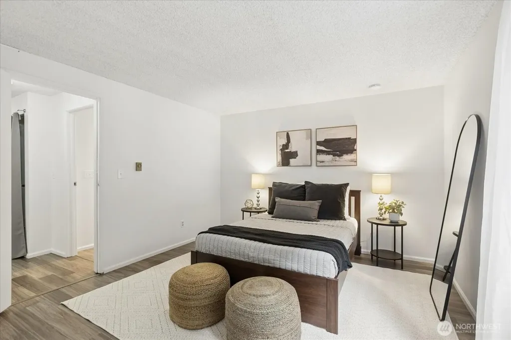 12742 NE 116th Lane Kirkland WA 98034