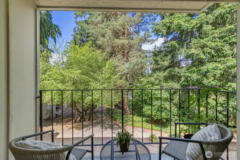12742 NE 116th Lane Kirkland WA 98034