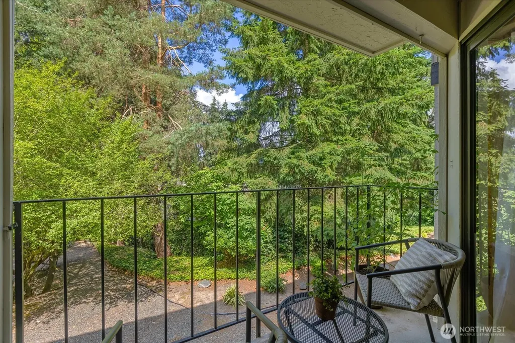 12742 NE 116th Lane Kirkland WA 98034