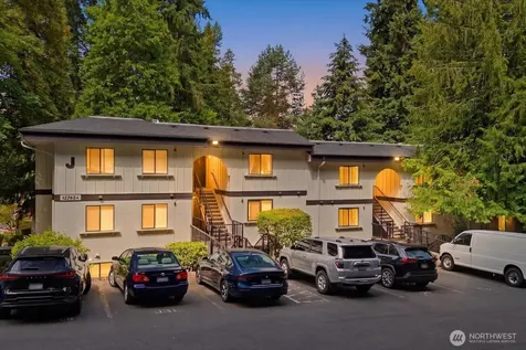 12742 NE 116th Lane Kirkland WA 98034