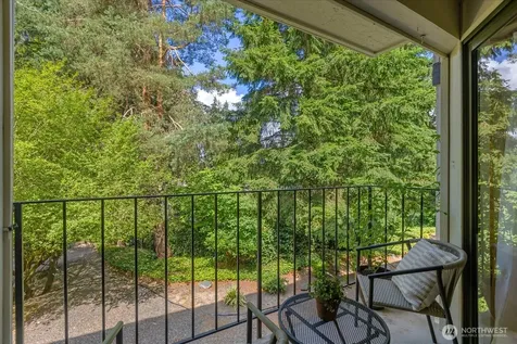 12742 NE 116th Lane Kirkland WA 98034