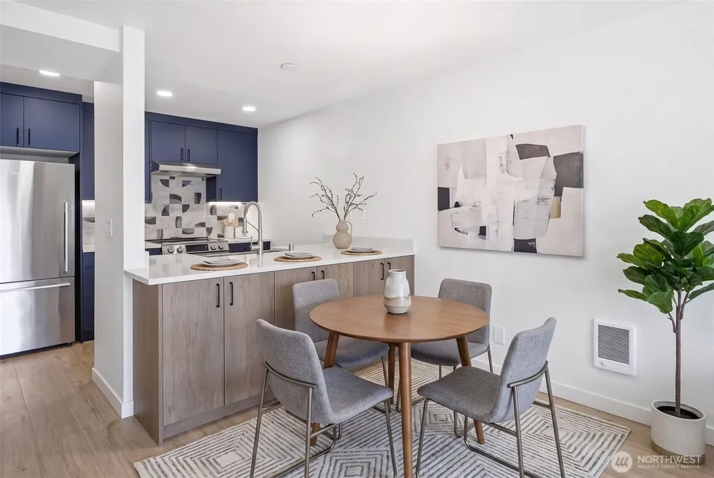 8800 20th Avenue NE Seattle WA 98115
