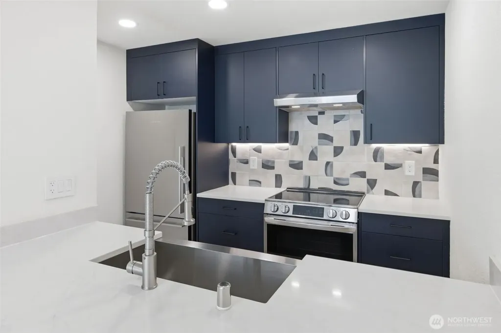 8800 20th Avenue NE Seattle WA 98115
