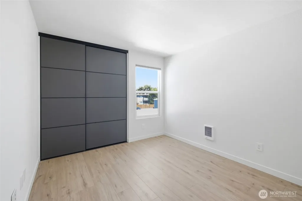 8800 20th Avenue NE Seattle WA 98115