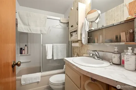 1414 W Yakima Avenue Yakima WA 98902