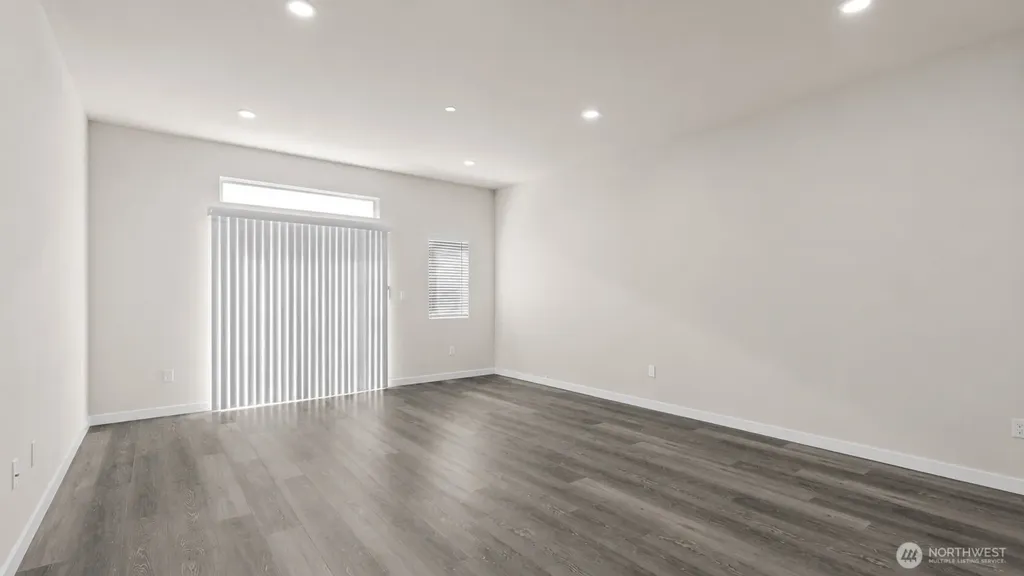 16124 Cascadian Way Bothell WA 98012
