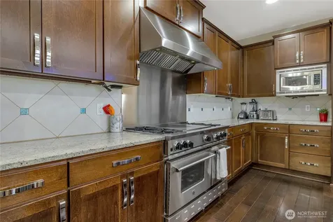 18248 NE 111th Street Redmond WA 98052