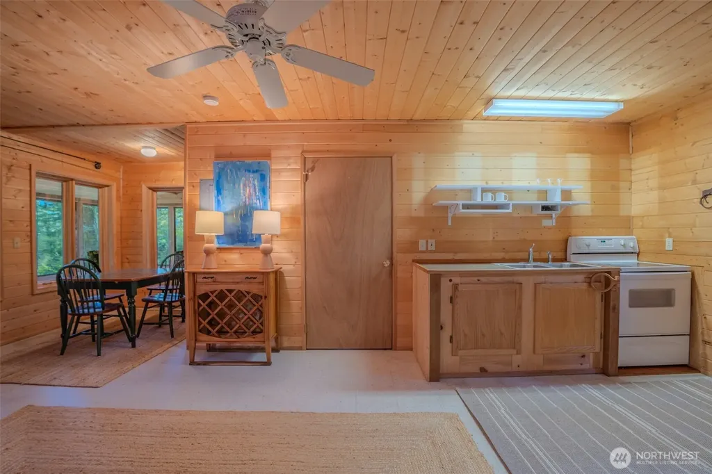 37 Silvermoon Lane Orcas Island WA 98280