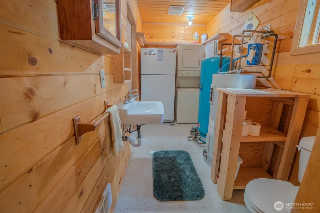 37 Silvermoon Lane Orcas Island WA 98280