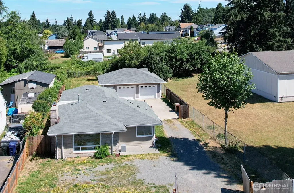 251 E 72nd Street Tacoma WA 98404