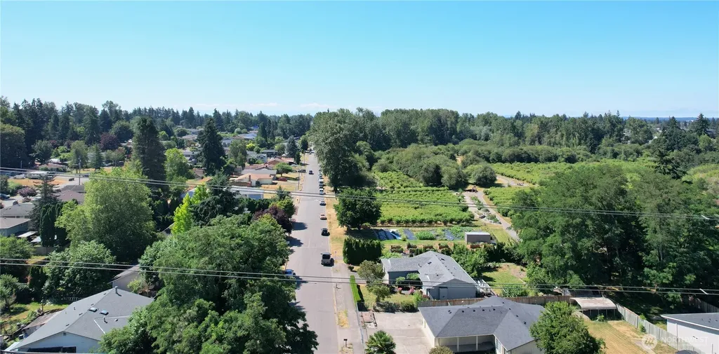 251 E 72nd Street Tacoma WA 98404
