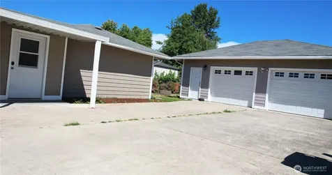 251 E 72nd Street Tacoma WA 98404