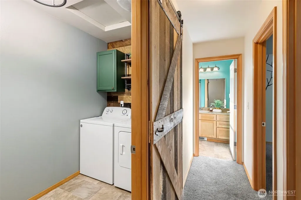 350 NE Ohenry Court Poulsbo WA 98370