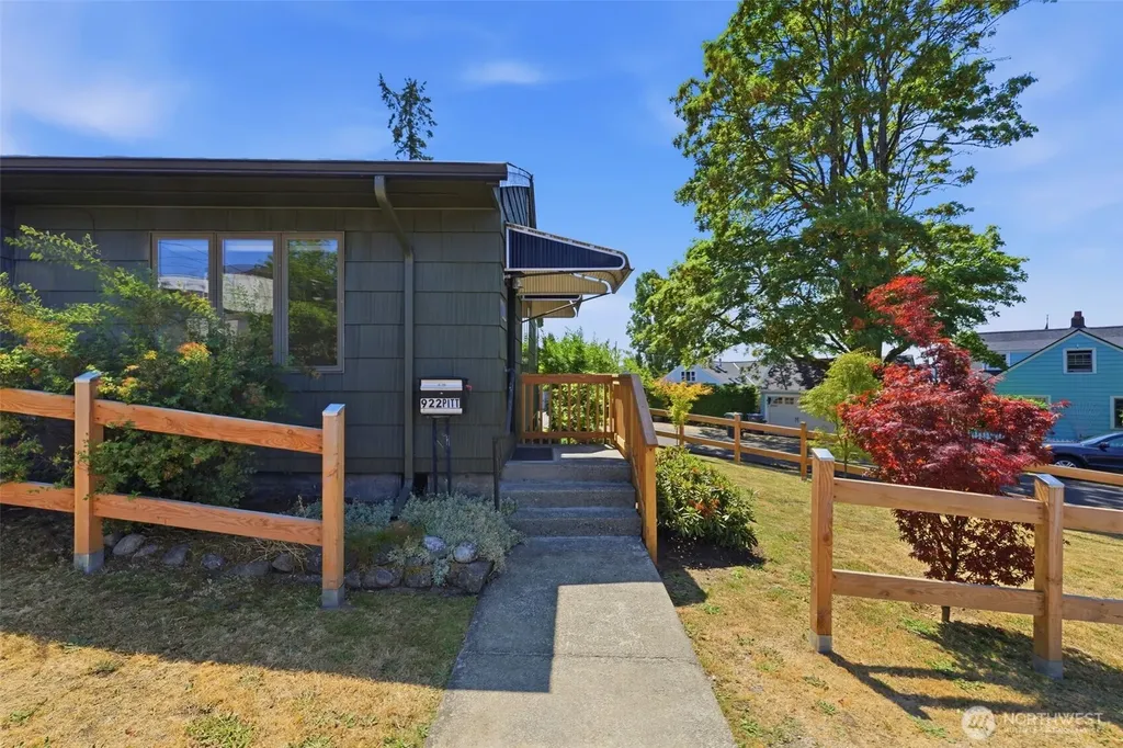 922 Pitt Avenue Bremerton WA 98310