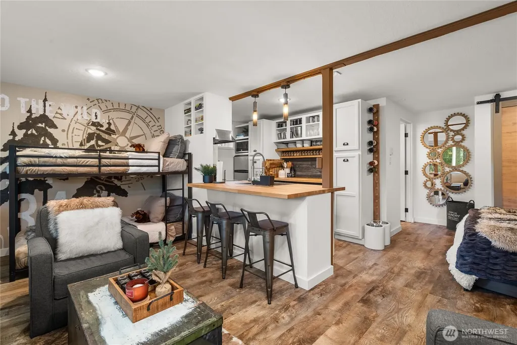 5540 E Mason Lake Drive W Grapeview WA 98546