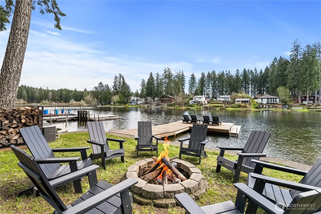 5540 E Mason Lake Drive W Grapeview WA 98546