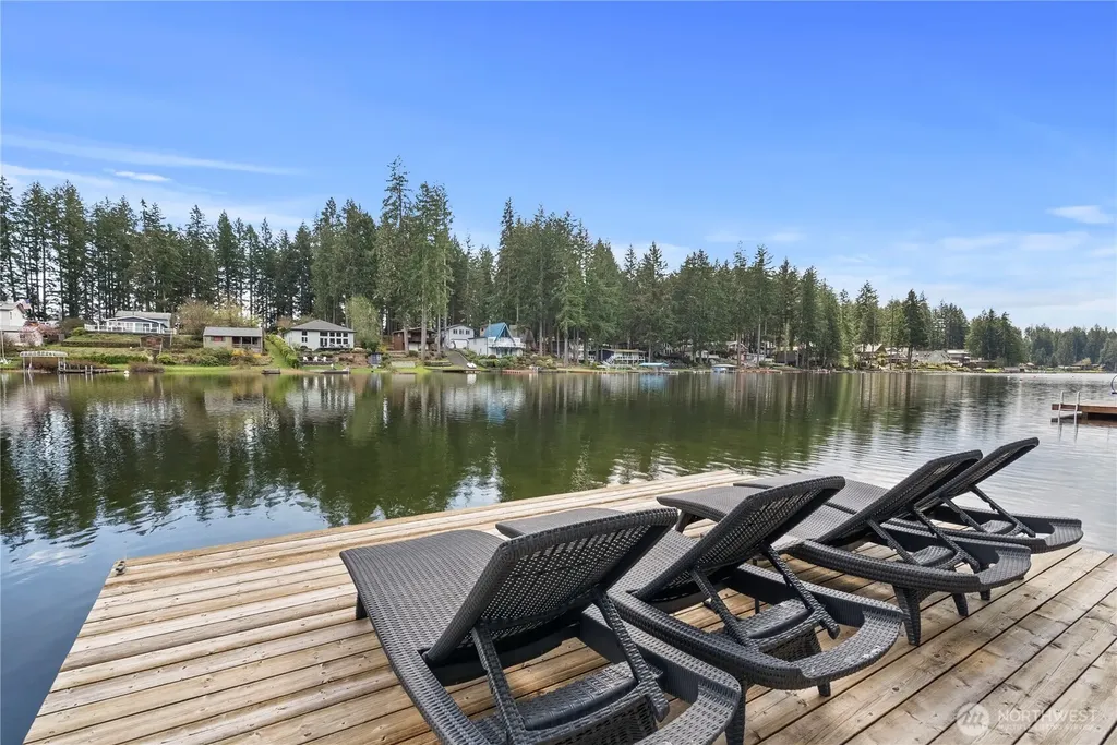 5540 E Mason Lake Drive W Grapeview WA 98546