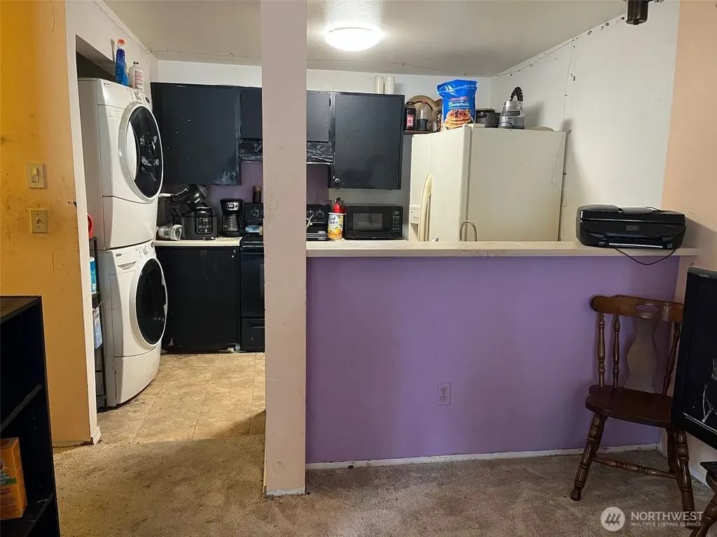 511 S 325th Street Federal Way WA 98003
