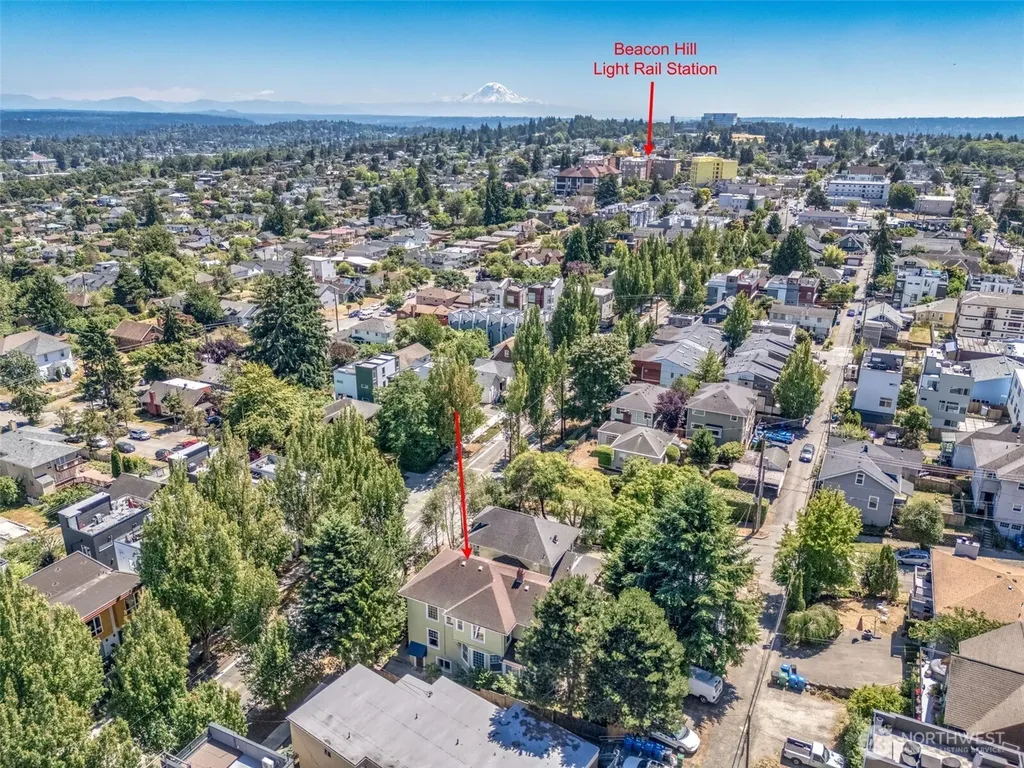 2021 15th Avenue S Seattle WA 98144