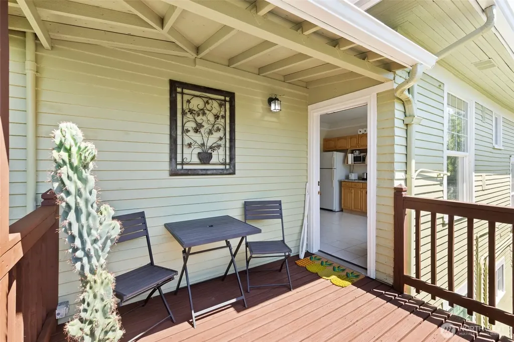2021 15th Avenue S Seattle WA 98144
