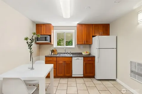 2021 15th Avenue S Seattle WA 98144
