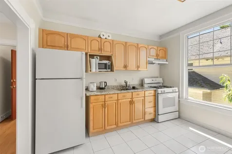 2021 15th Avenue S Seattle WA 98144