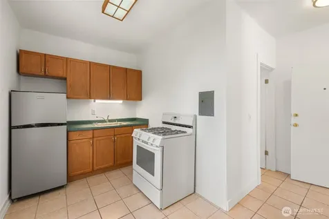 2021 15th Avenue S Seattle WA 98144