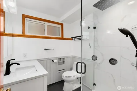 11123 34th Place SW Seattle WA 98146