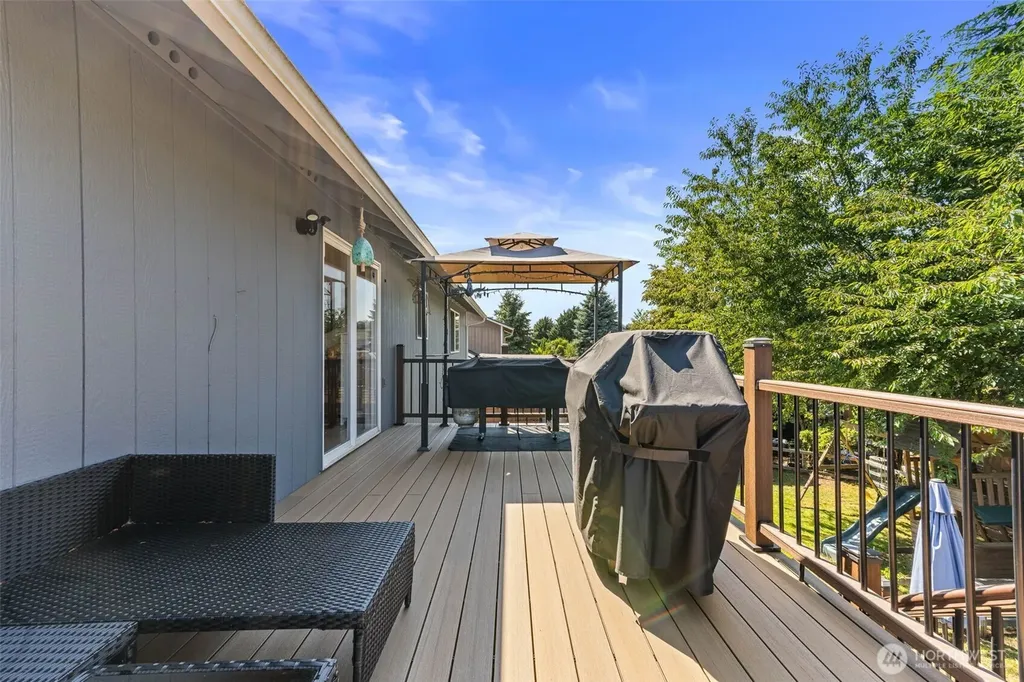 11321 172nd Street E Puyallup WA 98374