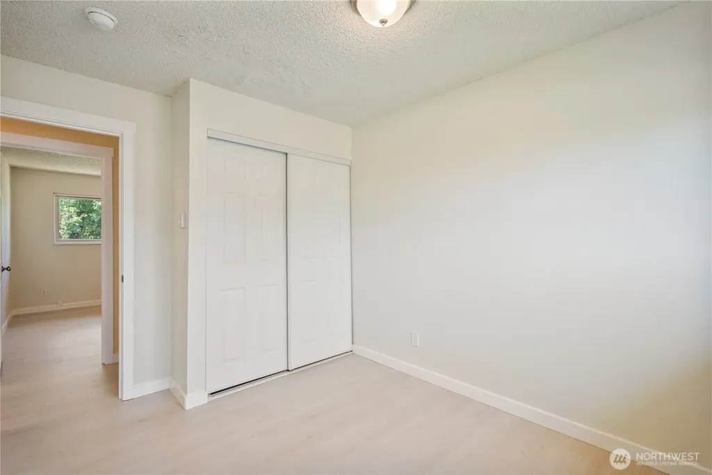 1703 33rd Avenue Longview WA 98632