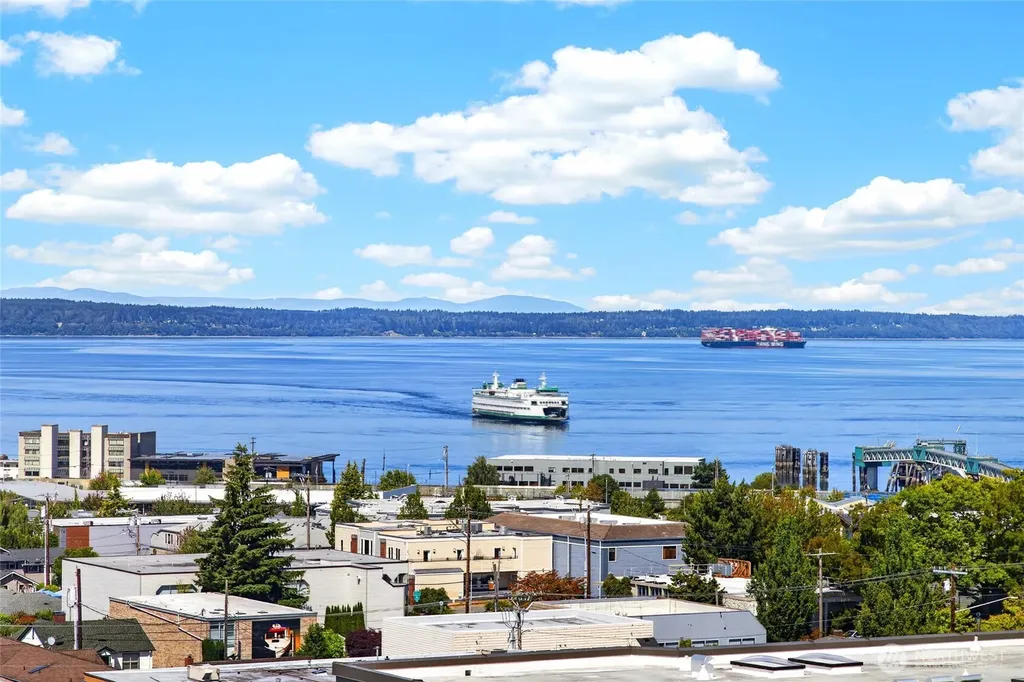 555 Alder Street Edmonds WA 98020