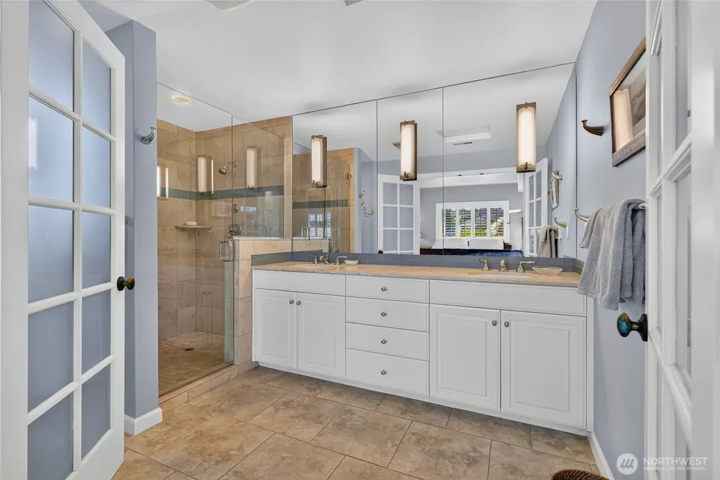 555 Alder Street Edmonds WA 98020