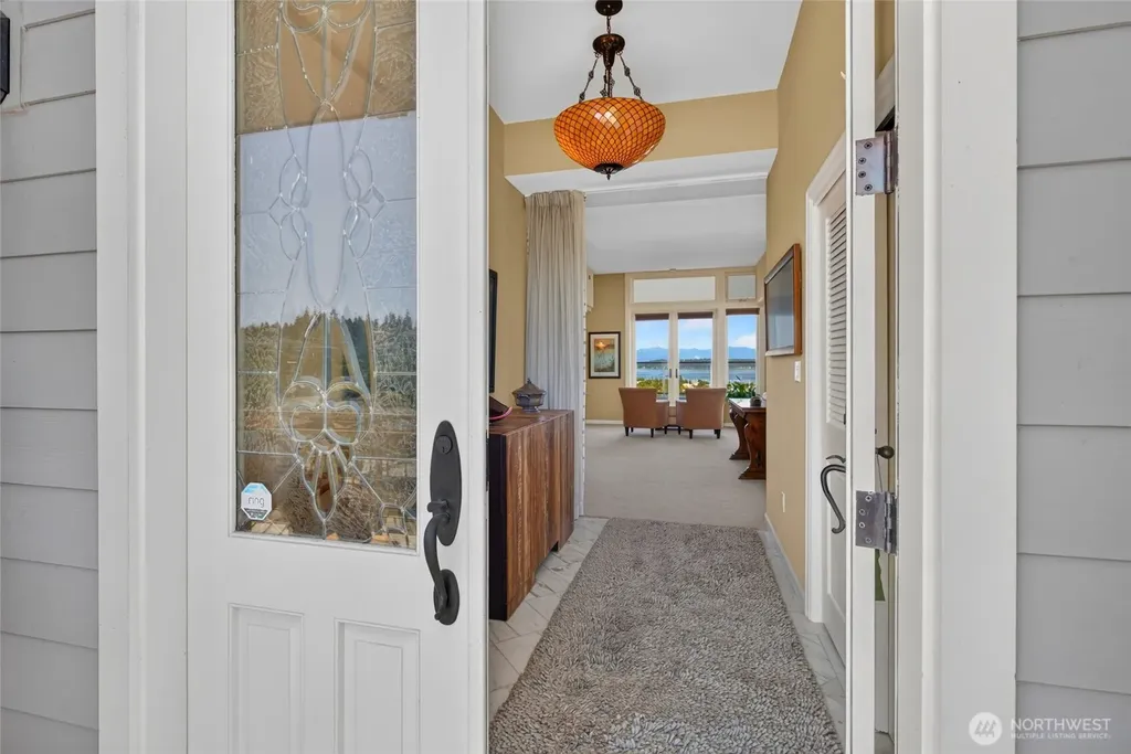 555 Alder Street Edmonds WA 98020