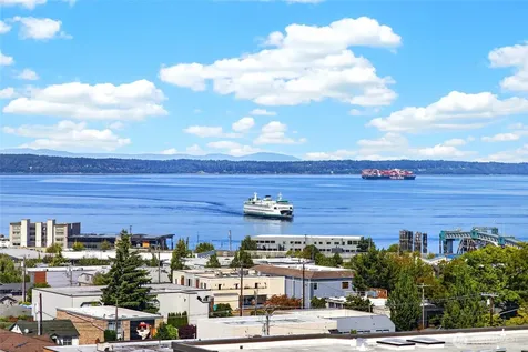 555 Alder Street Edmonds WA 98020